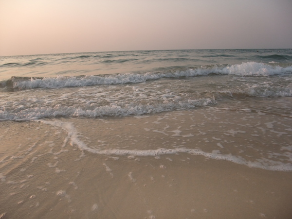 海浪图片