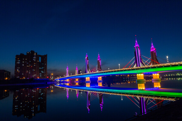 北京通州运河桥夜景