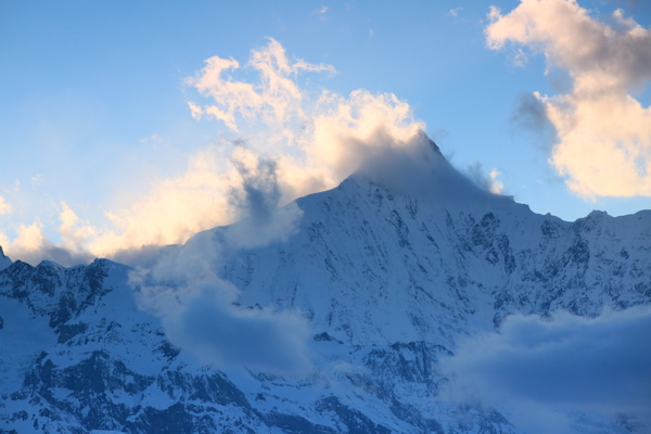 梅里雪山