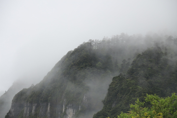 峨眉山图片